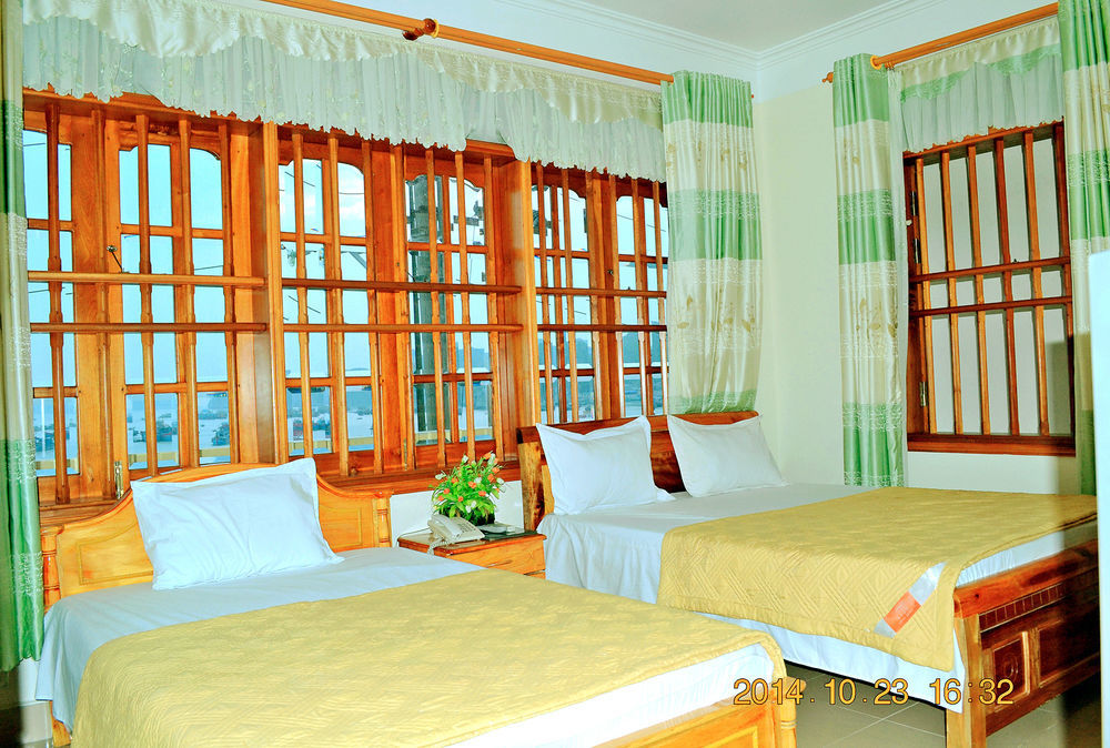 Hoang Ngoc Hotel Dong Khe Sau Zewnętrze zdjęcie