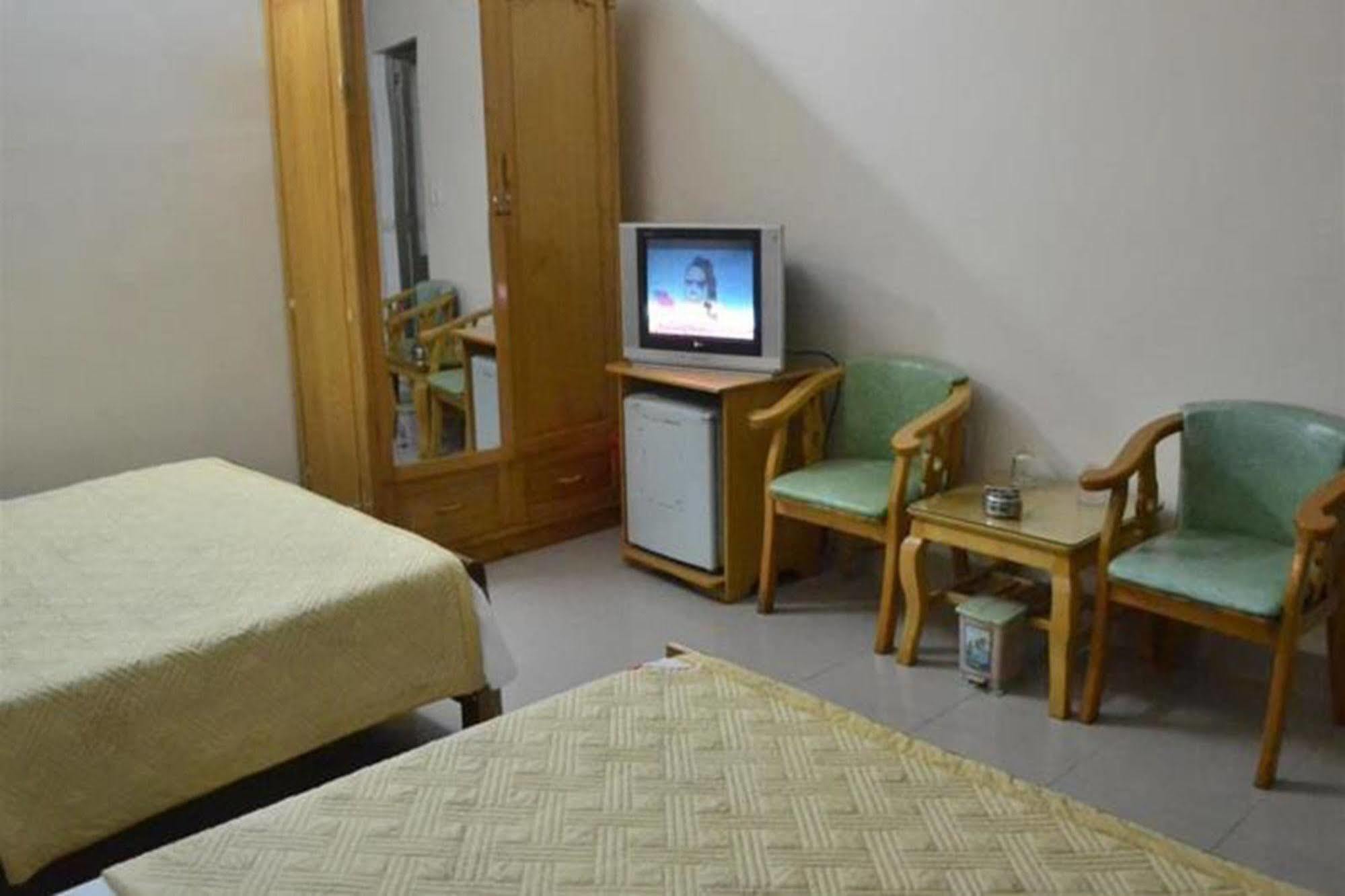Hoang Ngoc Hotel Dong Khe Sau Zewnętrze zdjęcie